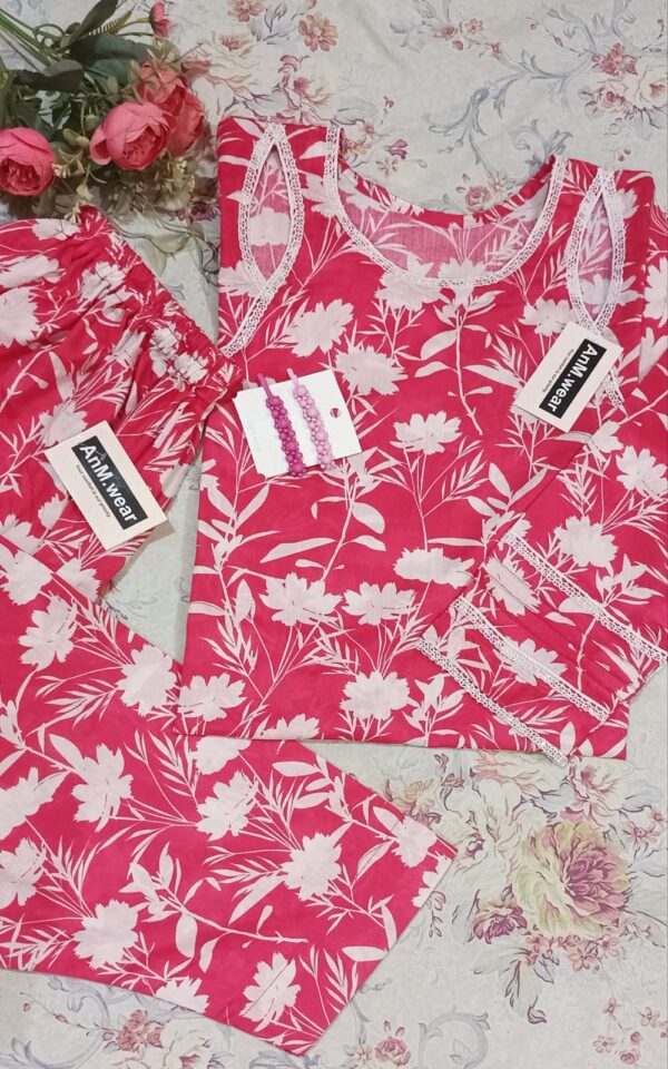 Blossom Charm – 2-Piece Floral Elegance - Image 7